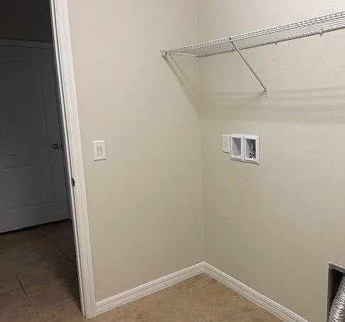 5465 Animosh Ct — Photo 11