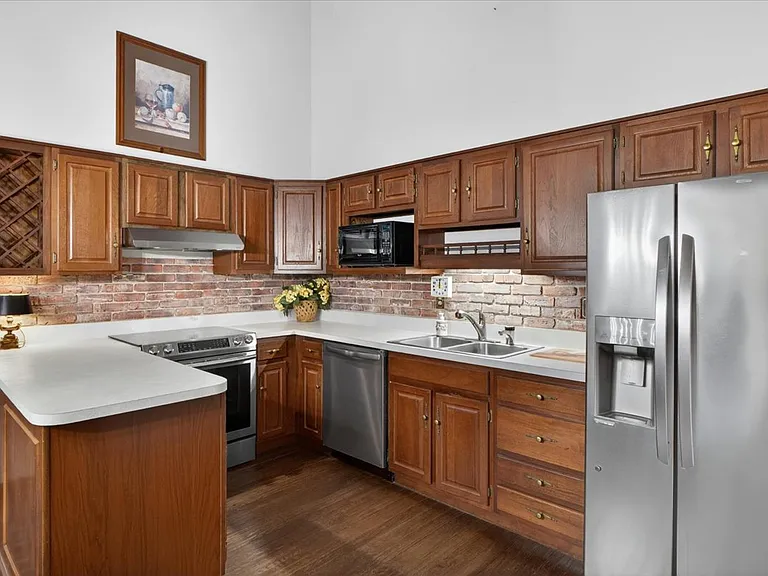 1544 Horseshoe Ridge Rd — Photo 11