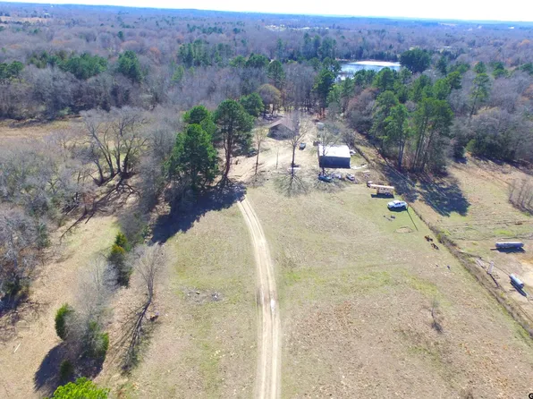 1040 County Road 3811, Troup, TX 75789