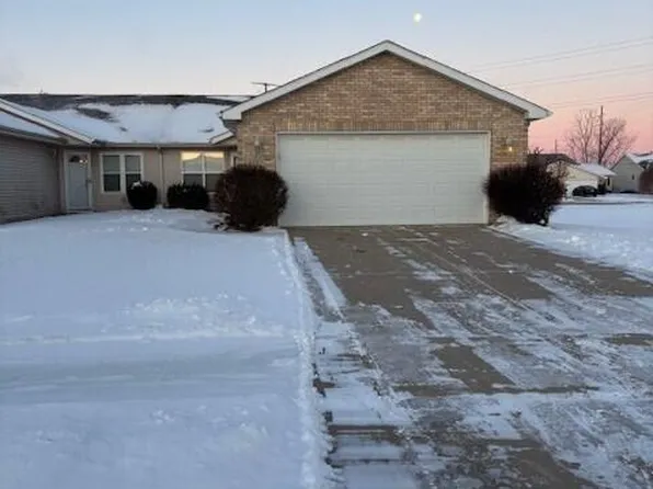 9112 Williams St, Merrillville, IN 46410