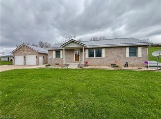 7231 Bluebird Rd NW, East Canton, OH