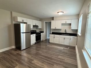 2432 Martha St #2, Hammond, IN 46323