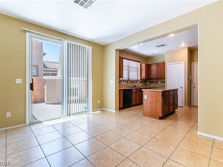 9022 College Green St — Photo 5