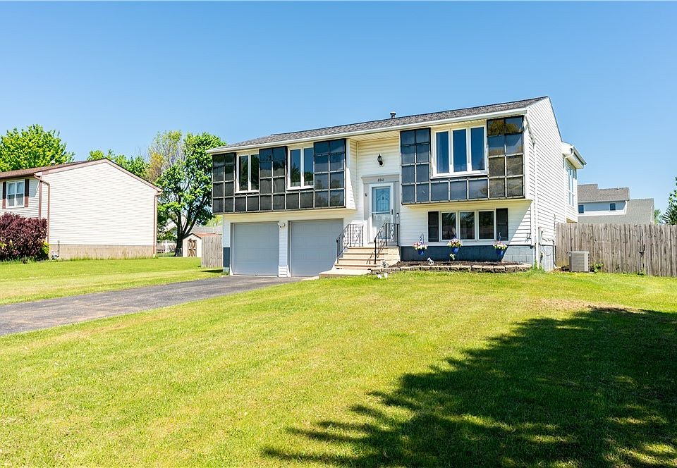 1st image of 8010 Ashwood Dr