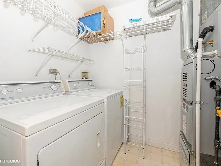 7-4 Four Seasons Ct — Photo 11