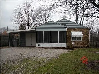 1506 S Riley Ave photo 1