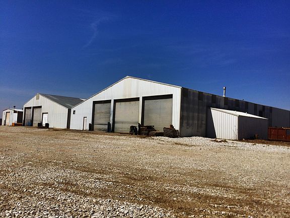 2nd image of 2145 County Road 1265