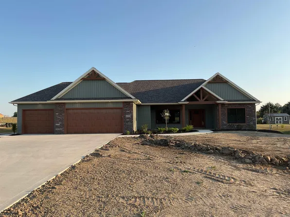 12510 Witmer Rd, Grabill, IN 46741