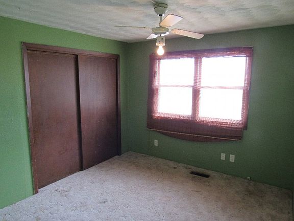 5th image of 1100 Meyer St