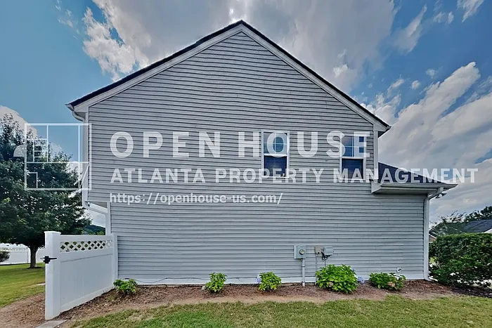 800 Franklin Mill Trce — Photo 19