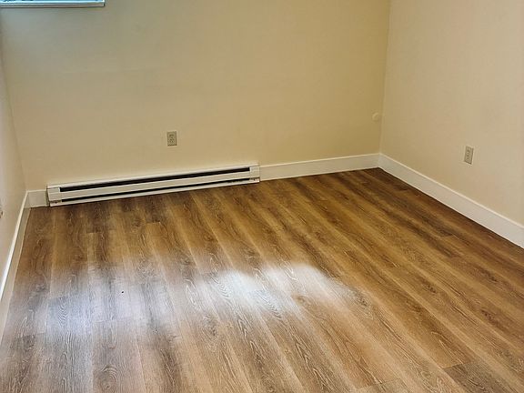 5th image of 193 North St #6A