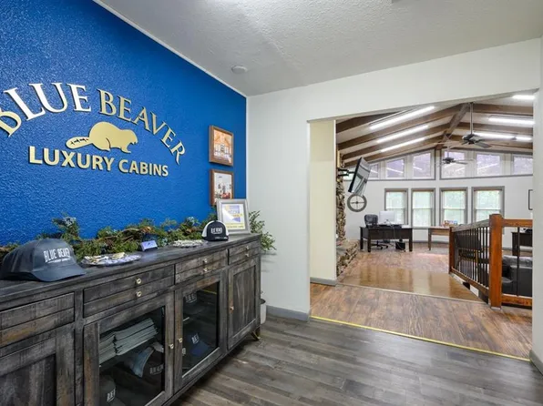 141 Wildwood Trl, Broken Bow, OK 74728