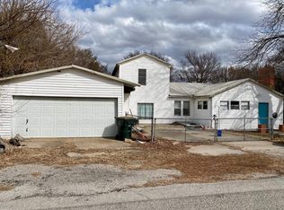 2114 Oklahoma Hills Rd, Duncan, OK 73533