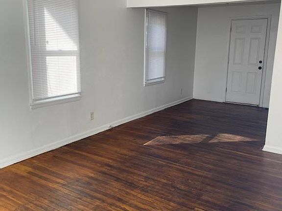 2nd image of 449 S Napoleon Ave