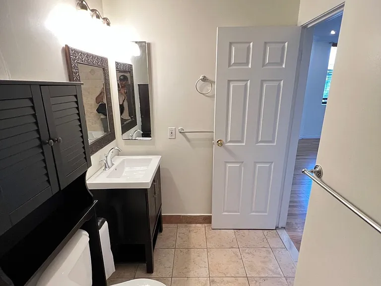 258 Barrow St #4C — Photo 17