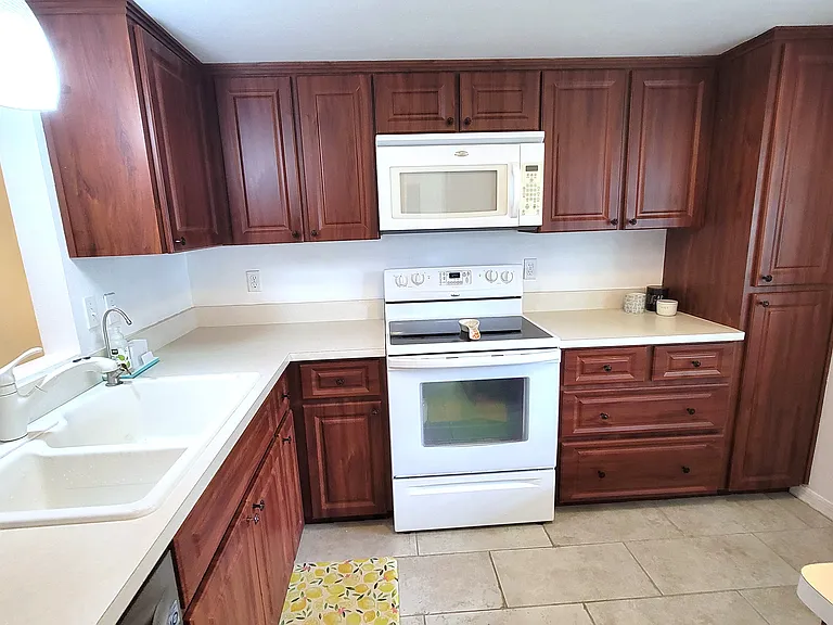 10819 Chenequa Ct — Photo 5
