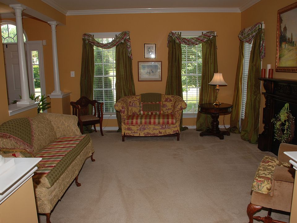 1st image of 10107 Palmer Ct