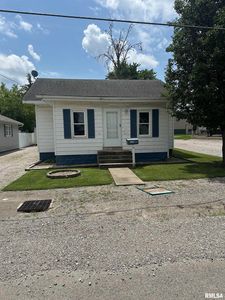8 E Hawkins St, Pinckneyville, IL, 62274
