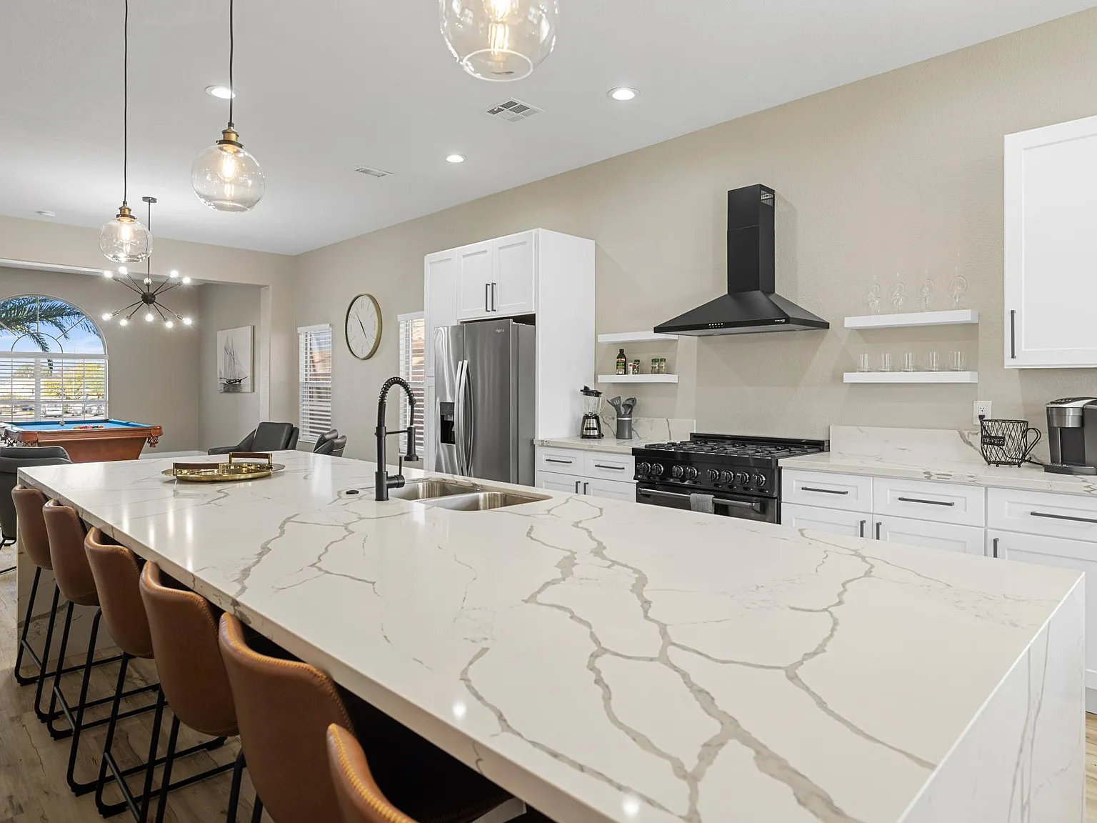137 La Mirada Dr — Photo 2