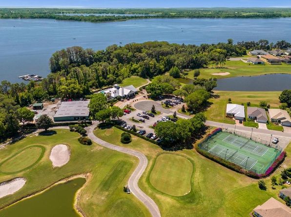 17648 Live Oak Dr, Tavares, FL 32778
