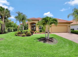 9711 Nickel Ridge Cir, Naples, FL 34120
