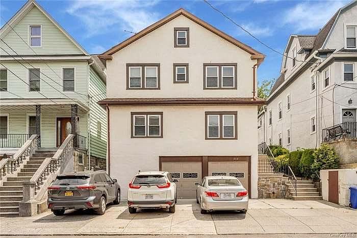 1st image of 232 Hillside Pl Floor 2