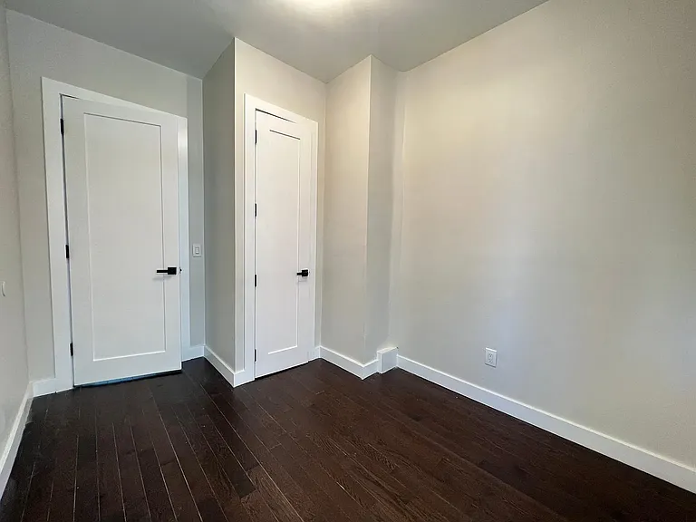 50 Jordan Ave #5C — Photo 3