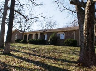 6015 Hawkdale Dr, Nashville, TN 37211