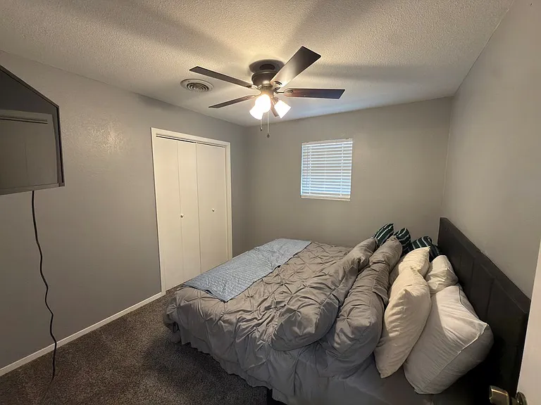 1805 S Bryan Ave — Photo 3