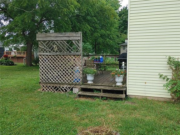 4th image of 34 Barringer Dr