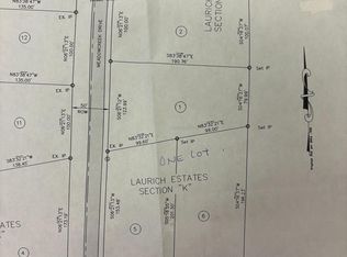 Meadowcreek Dr, Chambersburg, PA 17202