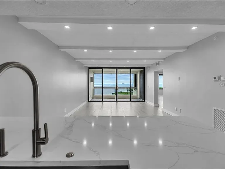 2020 Harbourside Dr #446 — Photo 31