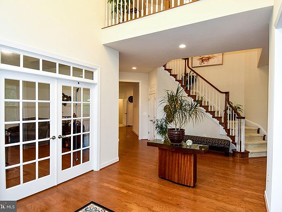 4th image of 145 Twinleaf Dr