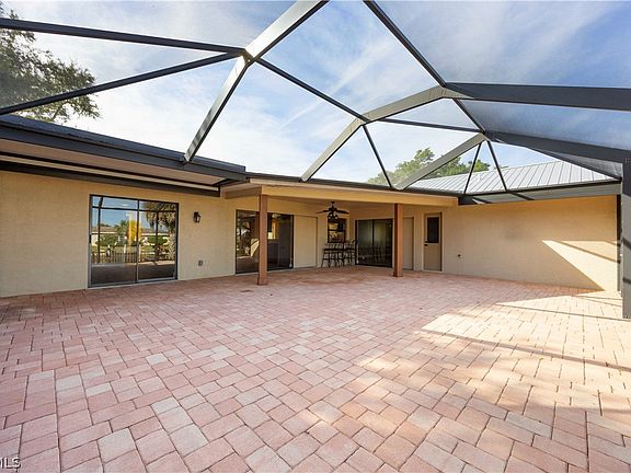 4th image of 13520 Island Rd