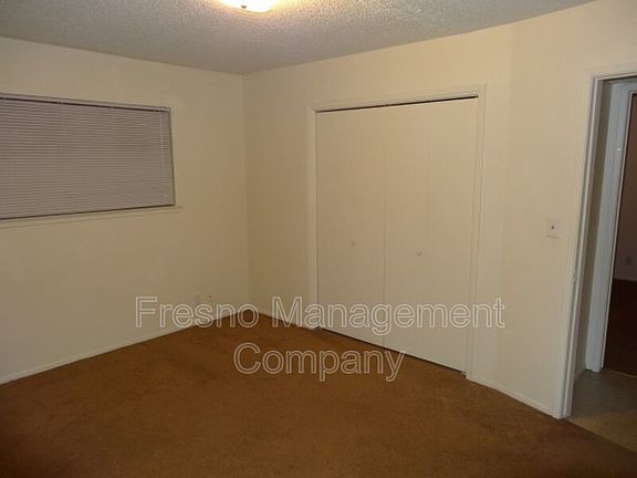 5th image of 134 W Dayton Ave