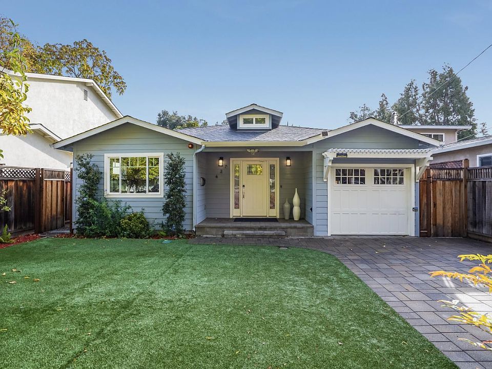 1st image of 427 Chiquita Ave