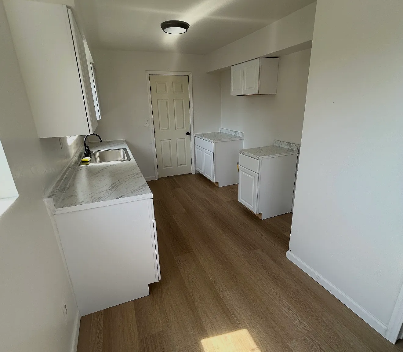 1 bed, 650 sqft, $1,220 — Photo 1