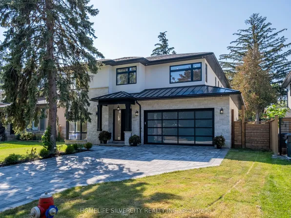 1610 Kenmuir Ave, Mississauga, ON L5G 4B5