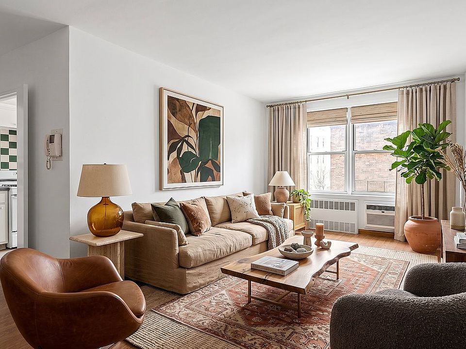 1st image of 310 Beverley Rd APT 4F