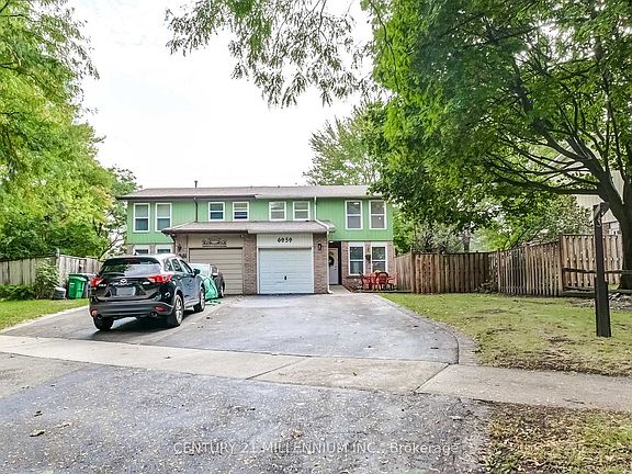 3rd image of 6959 Cadiz Cres