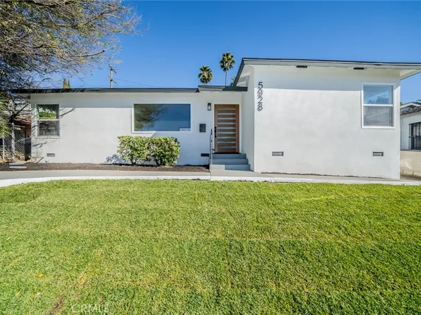 5928 S La Brea Ave, Los Angeles, CA 90056