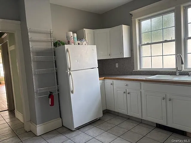 2 bed, 1.0 bath, 1094 sqft, $1,950 — Photo 2