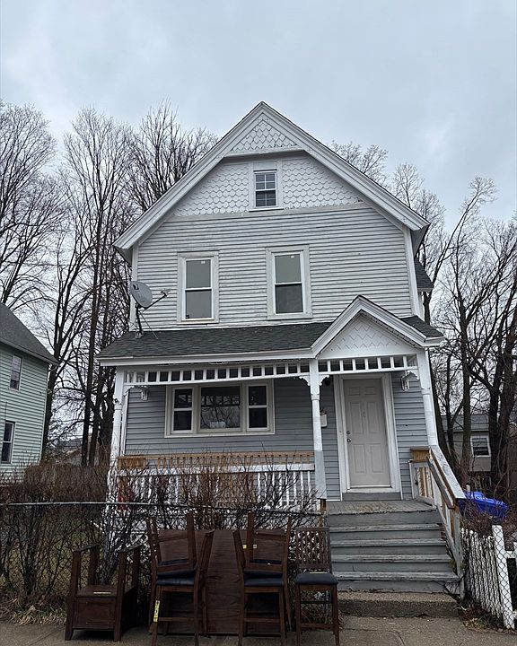 1st image of 27 Chester St