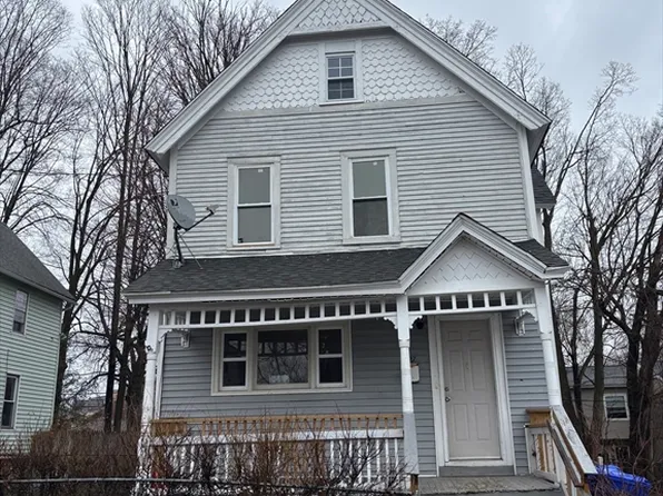 27 Chester St, Springfield, MA 01105