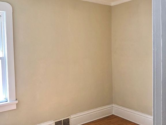 3rd image of 2448 N Holton St #7154598