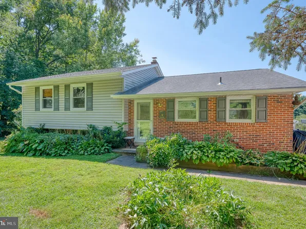 20016 Kirkwood Shop Rd, White Hall, MD 21161