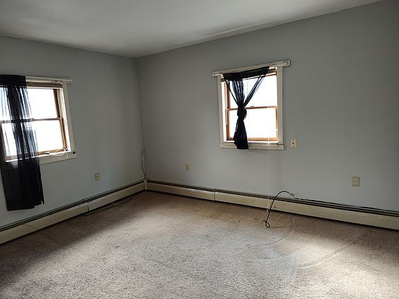 5th image of 106 Kersey Dr #1