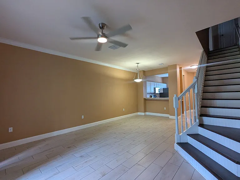 4872 NW 42nd Rd #103 — Photo 12