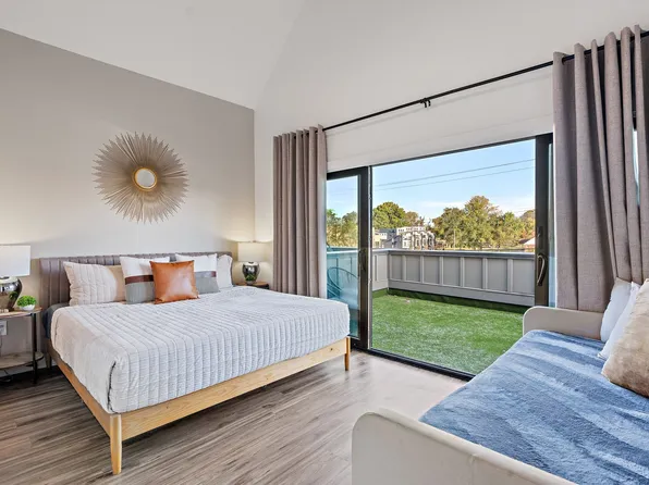 738 Douglas Ave Unit 5, Nashville, TN 37207