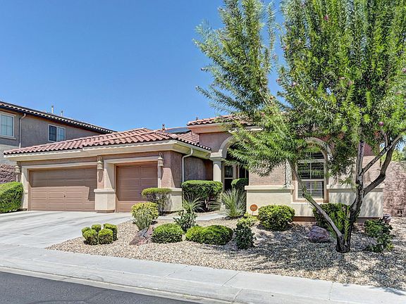 4th image of 7522 Desertscape Ave